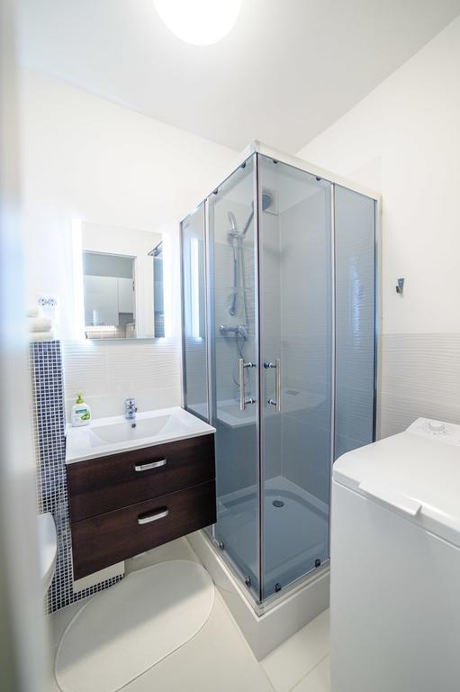 Ferienwohnung Apartament Grojecka Korotynskiego Warschau Zimmer foto